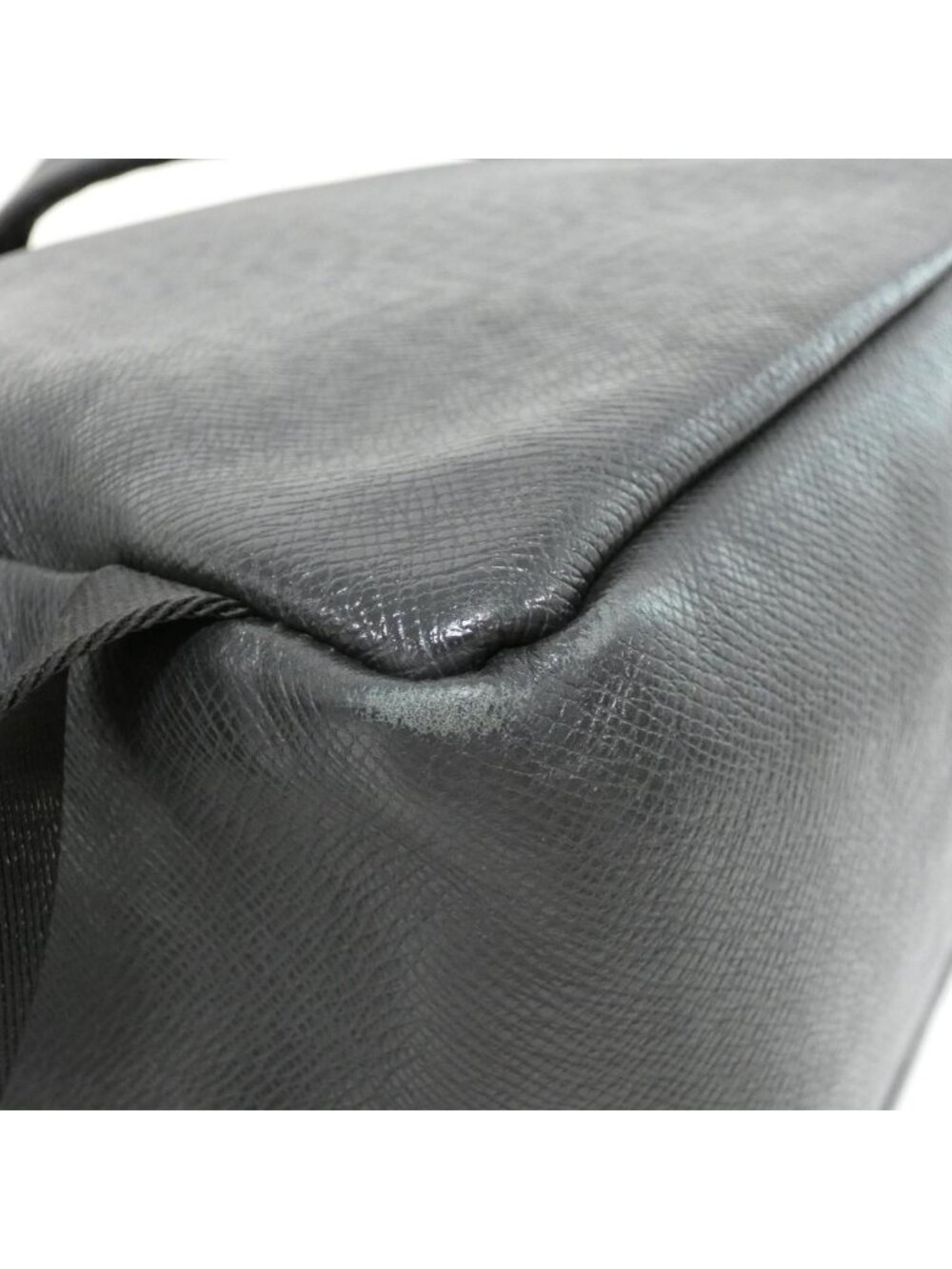 Louis Vuitton Taiga Llama Discovery Backpack - Picture 3 of 8
